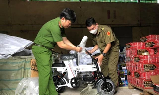 Phát hiện cơ sở lắp ráp xe đạp điện giả nhãn mác quy mô lớn ở Bình Dương