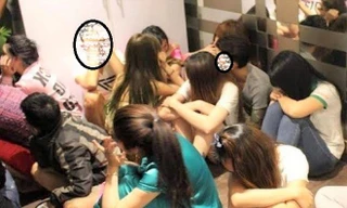 [Clip]: Cảnh sát ập vào căn hộ chung cư, bắt quả tang nhóm hotgirl bay lắc