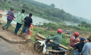 Người đàn ông kinh doanh bất động sản nhảy sông tự tử 