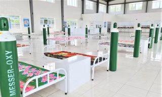 Đặt trạm y tế trong nhà xưởng, Bình Dương quyết tâm bảo vệ nhà máy luôn ‘sáng đèn’
