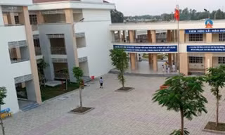 Công an thông tin vụ học sinh lớp 3 nghi bị bắt cóc ở trường