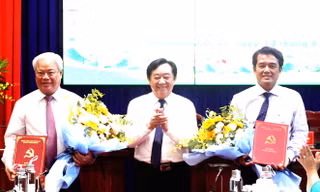 Tỉnh ủy Bình Dương công bố quyết định về công tác cán bộ