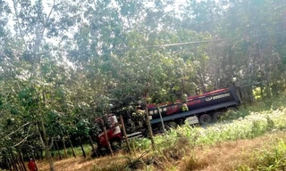 Kinh hãi phát hiện tài xế tử vong trong cabin xe ben đậu ven đường