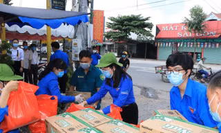 Tuổi trẻ Bình Dương, Bình Phước ‘san sẻ yêu thương, chung tay vượt qua đại dịch’