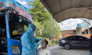 Bình Dương ghi nhận thêm 2 ca nghi mắc COVID-19 với lịch trình tiếp xúc dày đặc