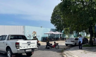 Người đàn ông tử vong bất thường trên đường ở Bình Dương