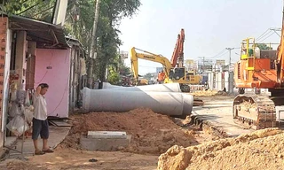 Khổ vì nâng cấp 2km đường hơn 3 năm chưa xong ở Bình Dương