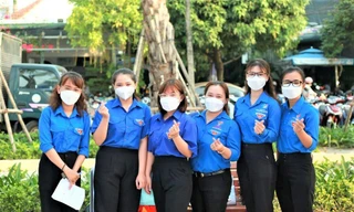 Ra quân Tháng Thanh niên, tuổi trẻ đất Thủ hỗ trợ người dân sống an toàn với COVID-19