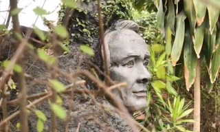 Cận cảnh mộ phần độc đáo và ý nghĩa của nhạc sĩ Trịnh Công Sơn