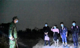 Khởi tố vụ tổ chức đưa người vượt biên mùa dịch giá 400 USD/người