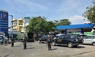 Khám xét hàng loạt điểm kinh doanh xăng dầu của ba doanh nghiệp ở TP.HCM và Bình Phước