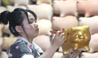 Làng nghề làm heo đất ở Bình Dương rộn ràng ngày cận Tết