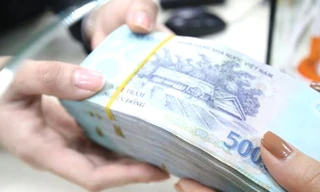 Nhiều người 'sập bẫy’ lừa của nữ nguyên phó phòng ngân hàng ở Bình Dương