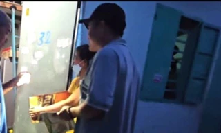 Tan ca về phòng trọ, phát hiện bạn gái treo cổ tử vong