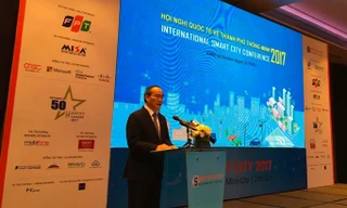 Bí thư TPHCM: Quản lý thành phố lớn không thể bằng kinh nghiệm thông thường