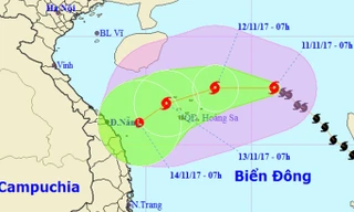 Vị trí và hướng di chuyển của cơn bão số 13. Ảnh: NCHMF.