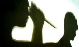 Con chưa trả đủ nợ, cha đâm chết con ruột