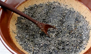 Hạt vừng đen – Cường thân kháng lão