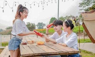 Người trẻ refresh cơ thể để sẵn sàng cày deadline cuối năm