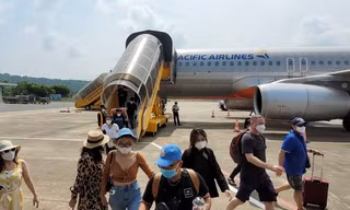 Tăng trần giá vé máy bay bao nhiêu là hợp lý?