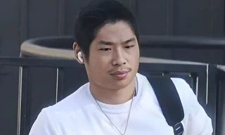 Pax Thiên đang làm gì?