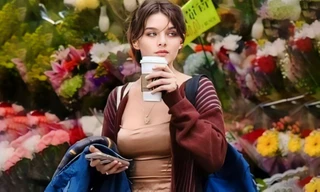 Tom Cruise làm lơ con gái bước sang tuổi 18