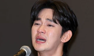 Kim Soo Hyun phản đòn