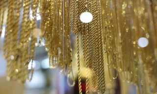 Giá vàng mở rộng đà tăng kỷ lục mới.