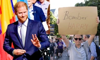 Đám đông biểu tình, la ó về Harry