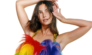 9 thiên thần nội y Victoria's Secret mặc đồ từ rác