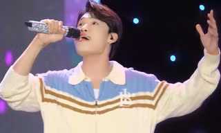 Diễn viên hài Quang Trung bị loại khỏi Vietnam Idol