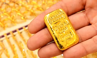 Giá vàng thế giới diễn biến ra sao sau đợt tăng như vũ bão? 