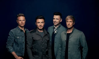 Đêm nhạc Westlife ở TP.HCM bị chỉ trích không tôn trọng khán giả