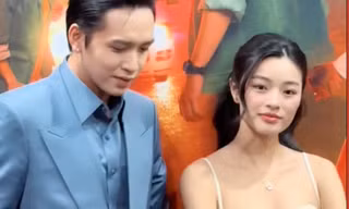 Khủng hoảng truyền thông của bộ phim Việt dùng xe cứu thương đưa diễn viên đến thảm đỏ