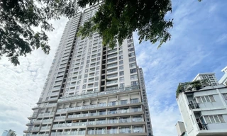 Hơn 7.300m2 'đất vàng' 132 Bến Vân Đồn về tay tư nhân thế nào?