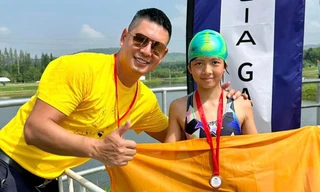 Con gái diễn viên Bình Minh giành 3 huy chương bơi lội tại Thái Lan