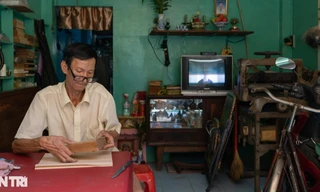 Người sửa sách cũ cuối cùng ở Sài Gòn