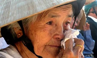 Bộ GD&ĐT bỏ cộng điểm cho Mẹ VN anh hùng