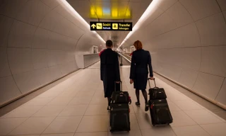 Mỹ bất ngờ loại Romania khỏi danh sách miễn visa