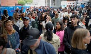 Tê liệt đường sắt cao tốc vì một vụ... trộm