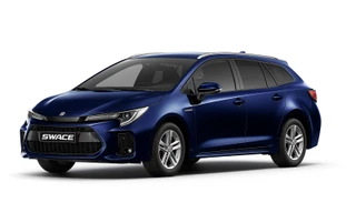  Suzuki Swace mới được 'thổi hồn' bởi Toyota