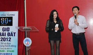 Thanh Lam diện đồ cá tính giao lưu cùng sinh viên