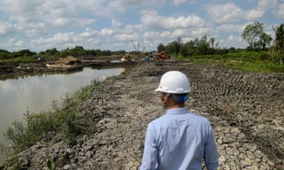 Hình ảnh nhiều hạng mục Vành đai 3 TPHCM 'đắp chiếu' 2 tháng do thiếu cát