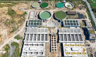 Cận cảnh Nhà máy nước mặt sông Hồng gần 3.700 tỷ 'vỡ' tiến độ