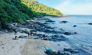 Khám phá Ghềnh Bàng hoang sơ, ẩn mình ở bán đảo Sơn Trà 