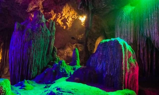 Khám phá động Từ Thức xứ Thanh - Chứng tích chuyện tình tiên cảnh