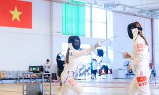  Kiếm thủ Việt Nam khổ luyện sẵn sàng cho SEA Games 31