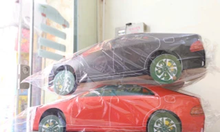 Biệt thự, xe sang cho người cõi âm lên kệ phục vụ Rằm tháng 7