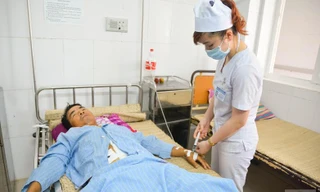 Nạn nhân được cứu chữa tại Bệnh viện ĐK Nghệ An