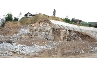 Ám ảnh những 'điểm đen' có nguy cơ sạt lở ở Sa Pa